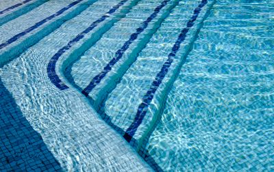 Pool Tile Repair